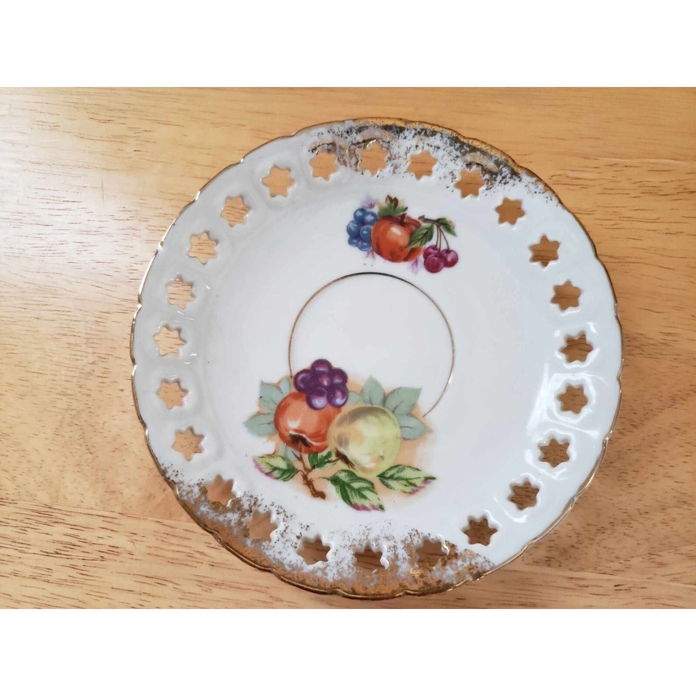 Vintage Enesco Japan Fruit Motif Tea Cup‎ + Pierced Saucer Set – Gold Trim - Picture 10 of 10
